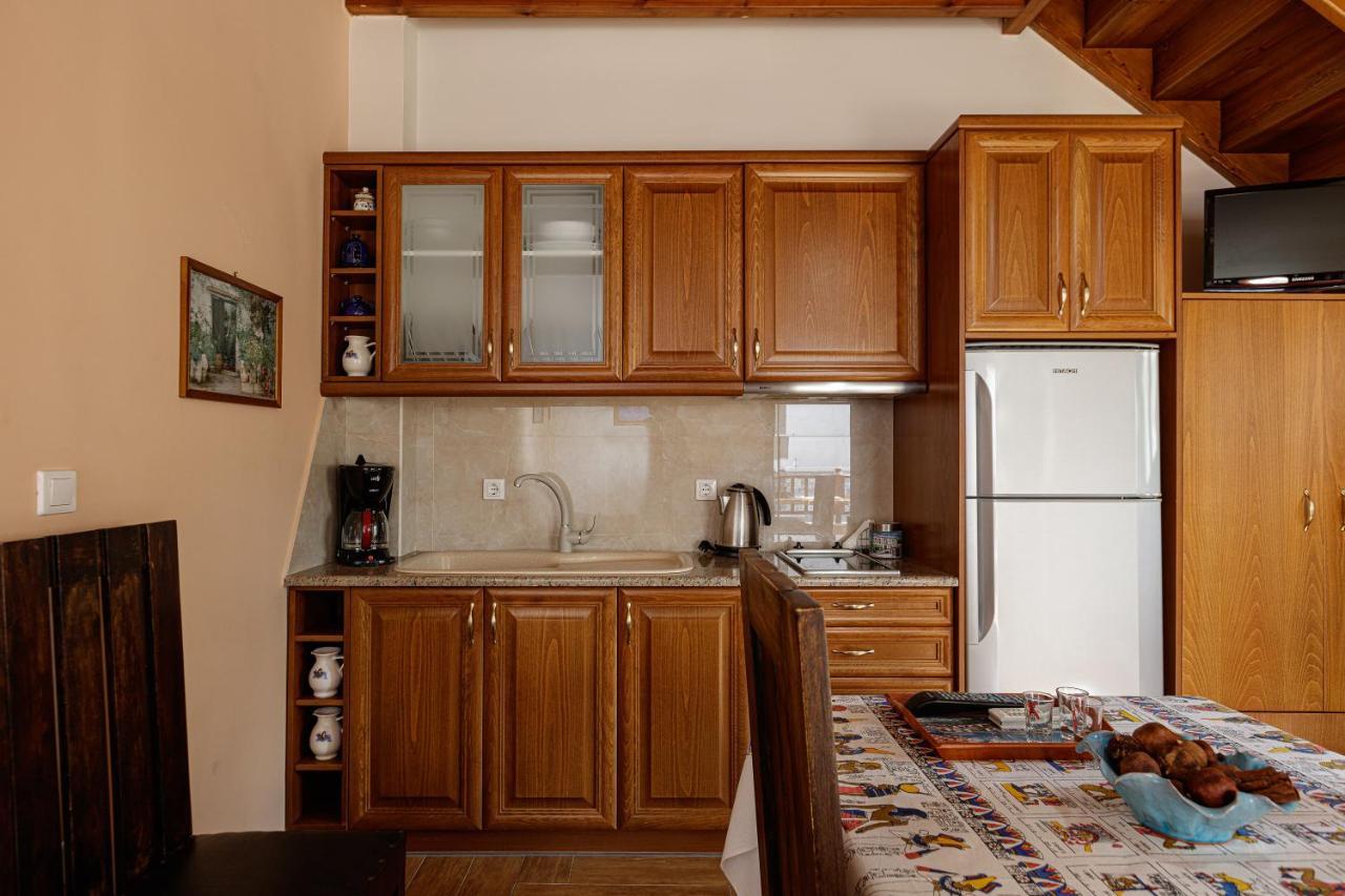 Pension Lucy Panormos  ภายนอก รูปภาพ