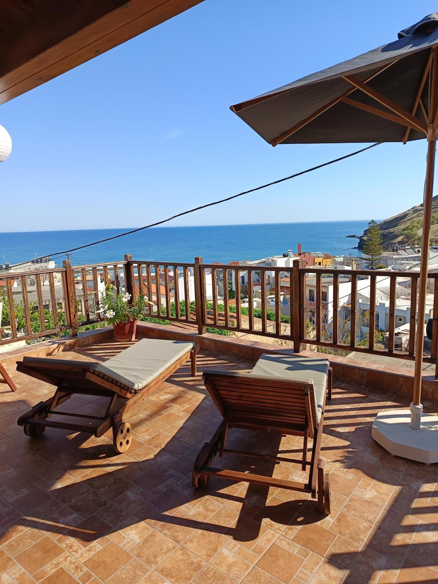 Pension Lucy Panormos  ภายนอก รูปภาพ
